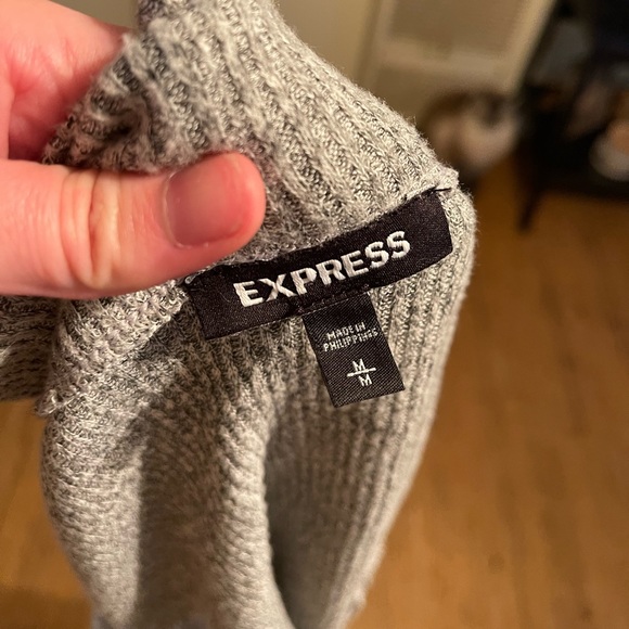 Express Puff Sleeve mock thong Bodysuit - Picture 7 of 8